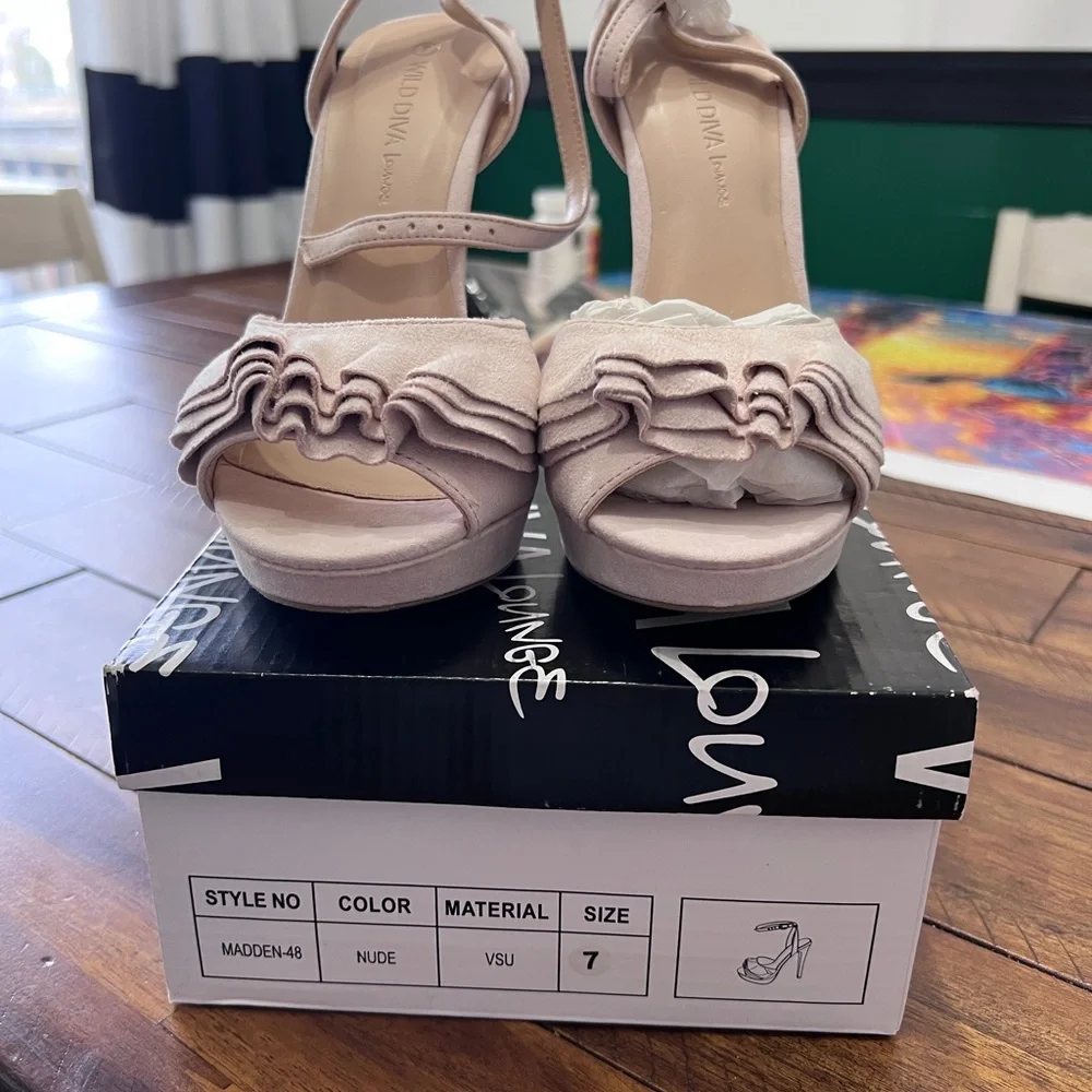 Nude Ruffle Sandals - Picture 1 of 4